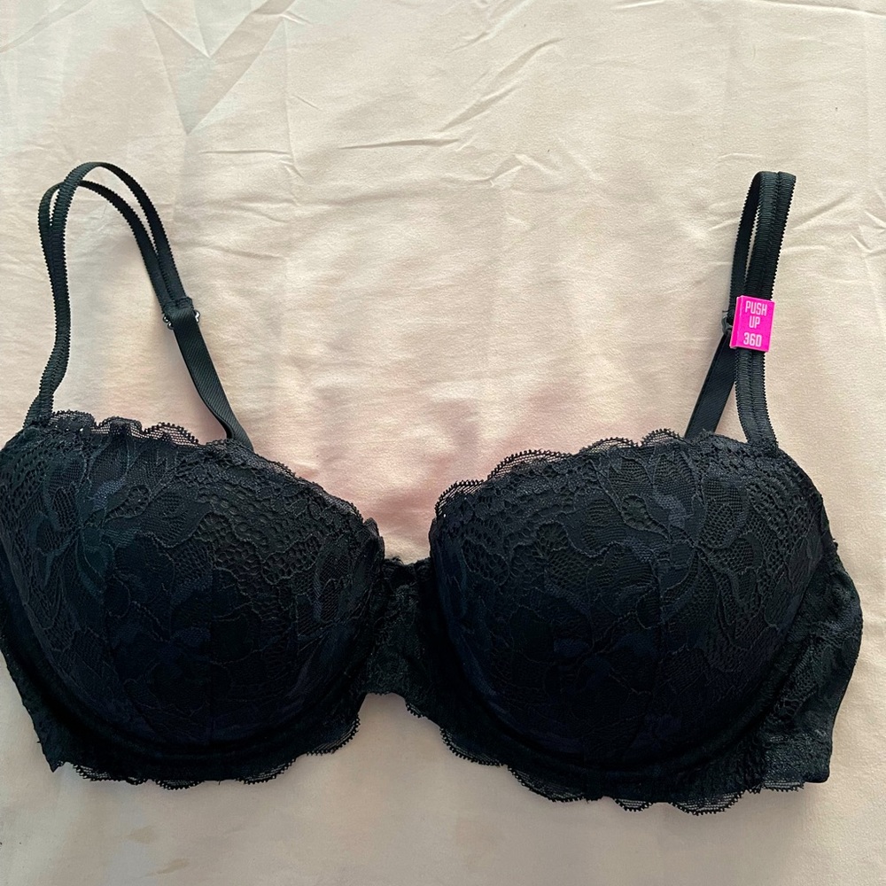 PINK Victoria’s Secret Push Bra, size 36D, NWT